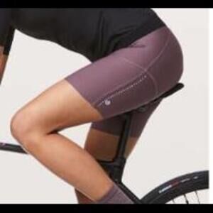 Lululemon City To Summit Light Cycling Short Antique Bark